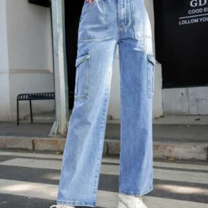 this is cargo "jeans" for women